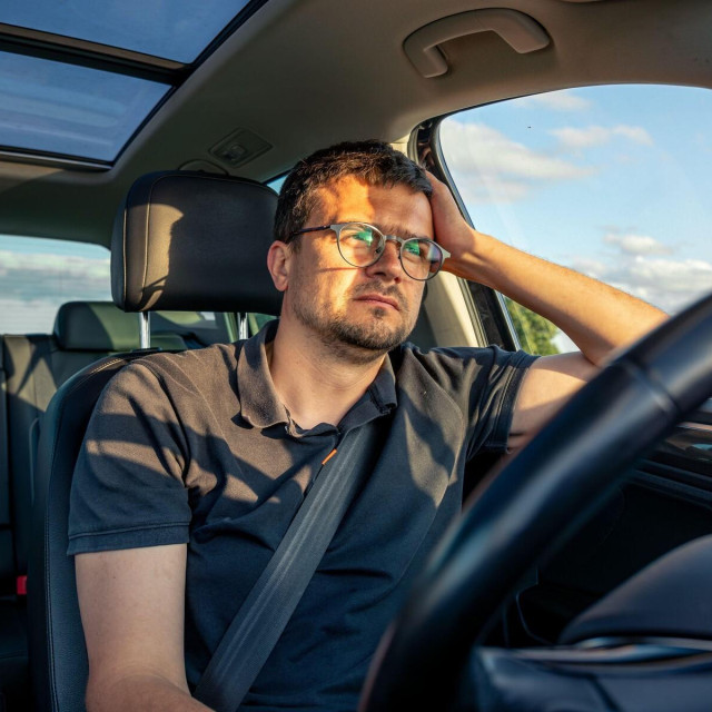 Umor za volanom, ilustracija