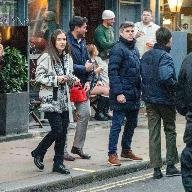 Anisha Rosnah Isa Kalebić (30) snimljena na ulici u Londonu