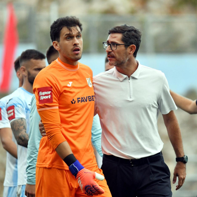 Martin Zlomislić, Victor Sanchez