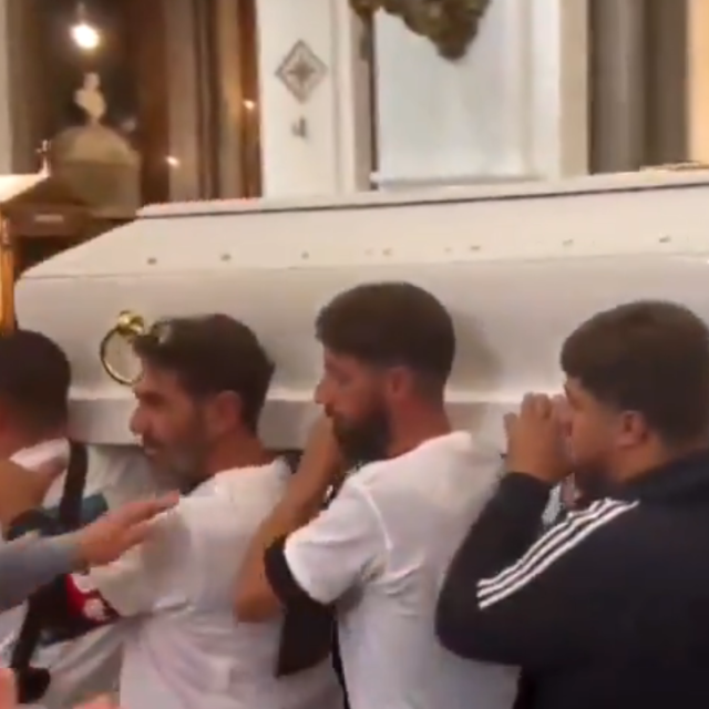 Svi su željeli dodirnuti Paolov lijes