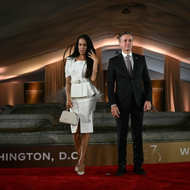 Robert Golob sa suprugom Tinom