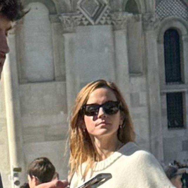 Emma Watson i Austin Kevitch u Pisi