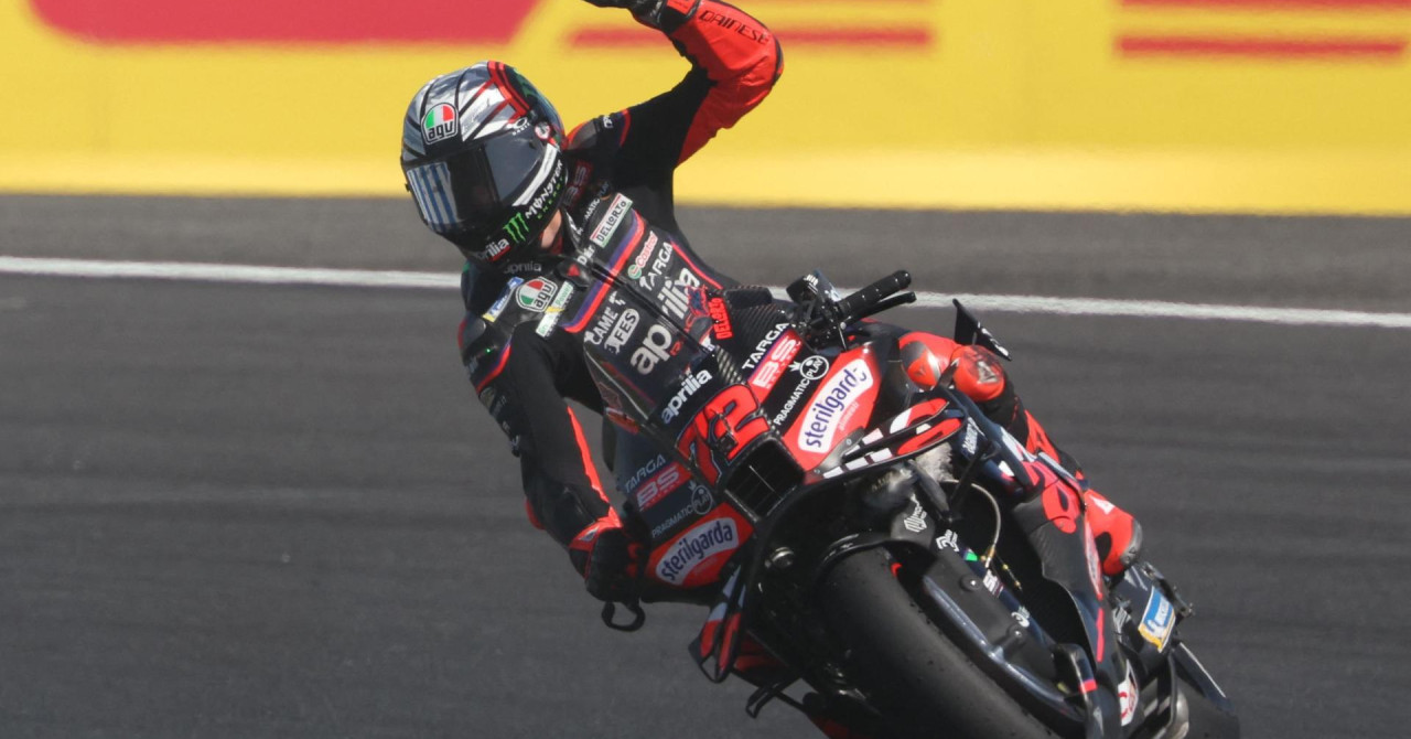 VIDEO: Bezzecchi pokupio galeba na startu i odnio pobjedu u sprintu, Quartararu ‘pole position‘ u nedjelju