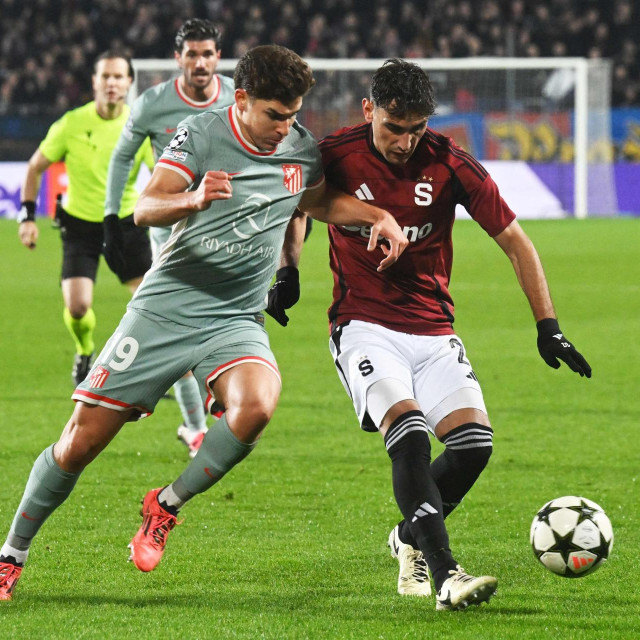 Qazim Laci iz Sparte protiv Atletica