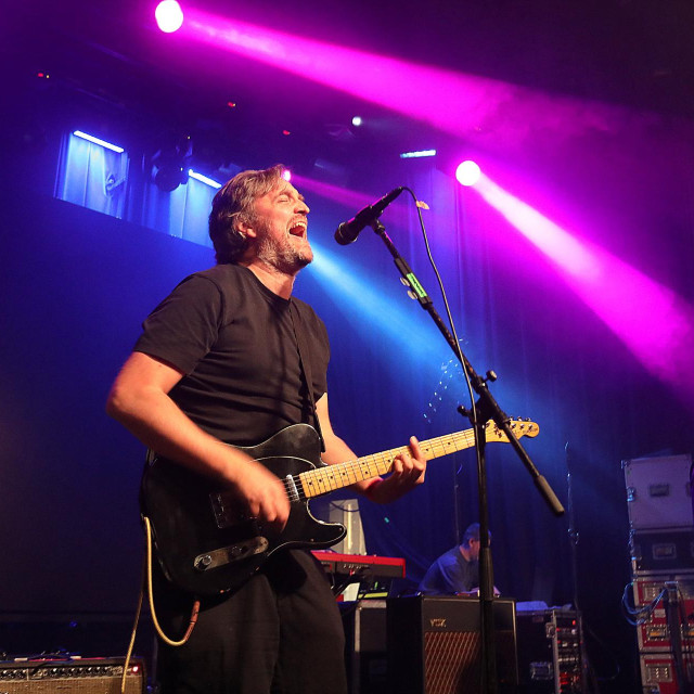 Melodije Starsailora na čijim se krilima uzdiže molećivi, katkad i patnički glas Jamesa Walsha izvrsno zvuče i dana