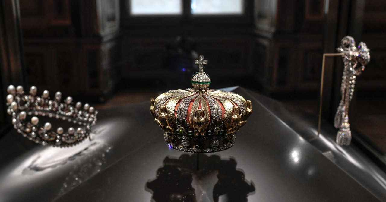 VIDEO Pojavila se snimka lopova iz muzeja, zna se što su u filmskoj pljački odnijeli iz Louvrea. U jednom ipak nisu uspjeli