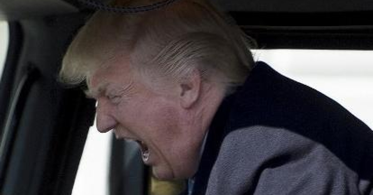 Trump je podivljao, nije prestao psovati, na pod je bacio karte koje je donio Zelenski: ‘Bit ćeš uništen!‘