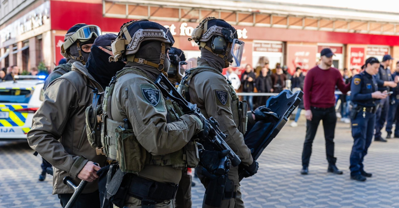 Stižu detalji tragedije u Sloveniji, muškarac istrčao iz zgrade, pozvao ženu pa u nju ispalio tri hica