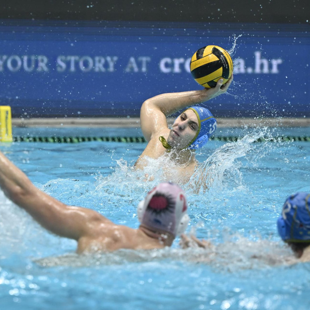 Jug Adriatic osiguranje - Jadran Split: Zvonimir Butić