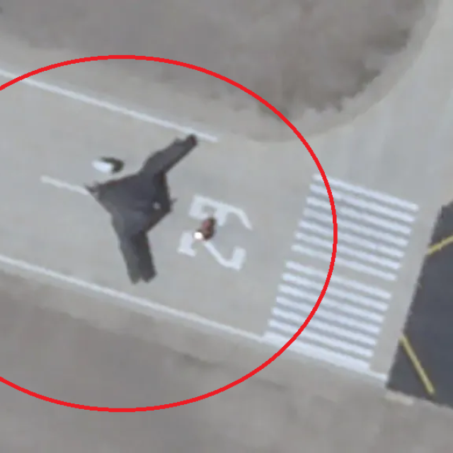 Satelitski snimak kineskog stealth drona prvi put viđen u testnoj bazi 