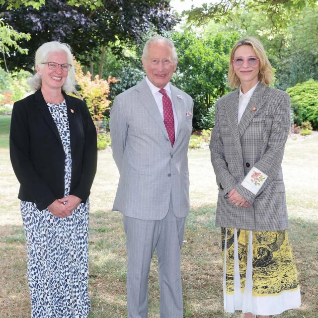 Elinor Breman, kralj Charles i Cate Blanchett