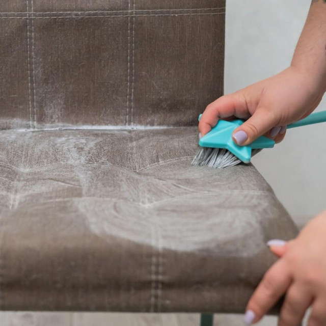 Čišćenje blagavaonske stolice