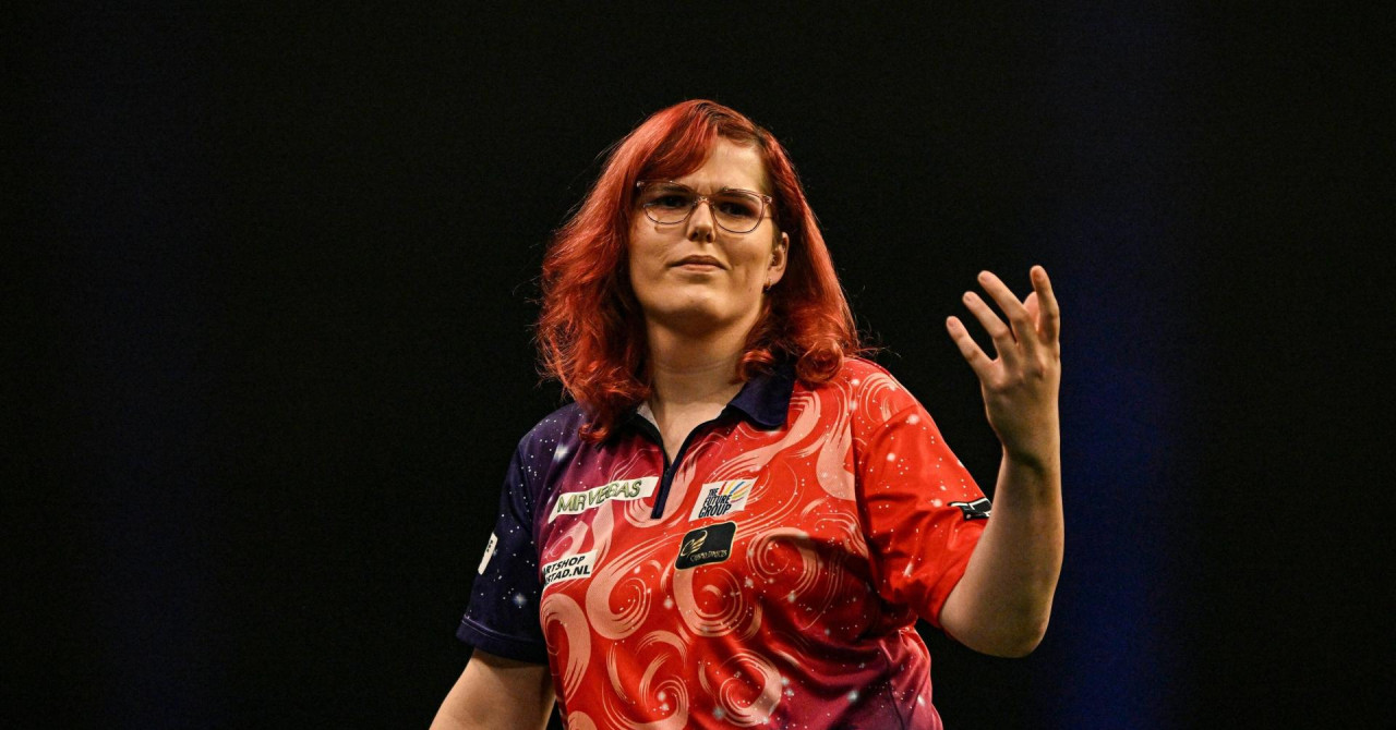 Pikado igralka Deta Hedman zavrnila igro proti transspolni tekmovalki, ker je ne želi igrati proti 'moškemu v ženskem telesu'