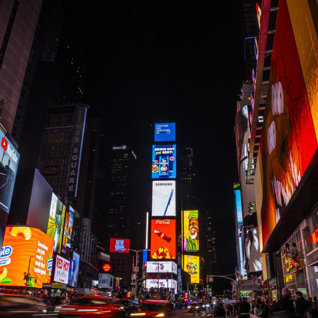 Vegeta zasjala na Times Squareu