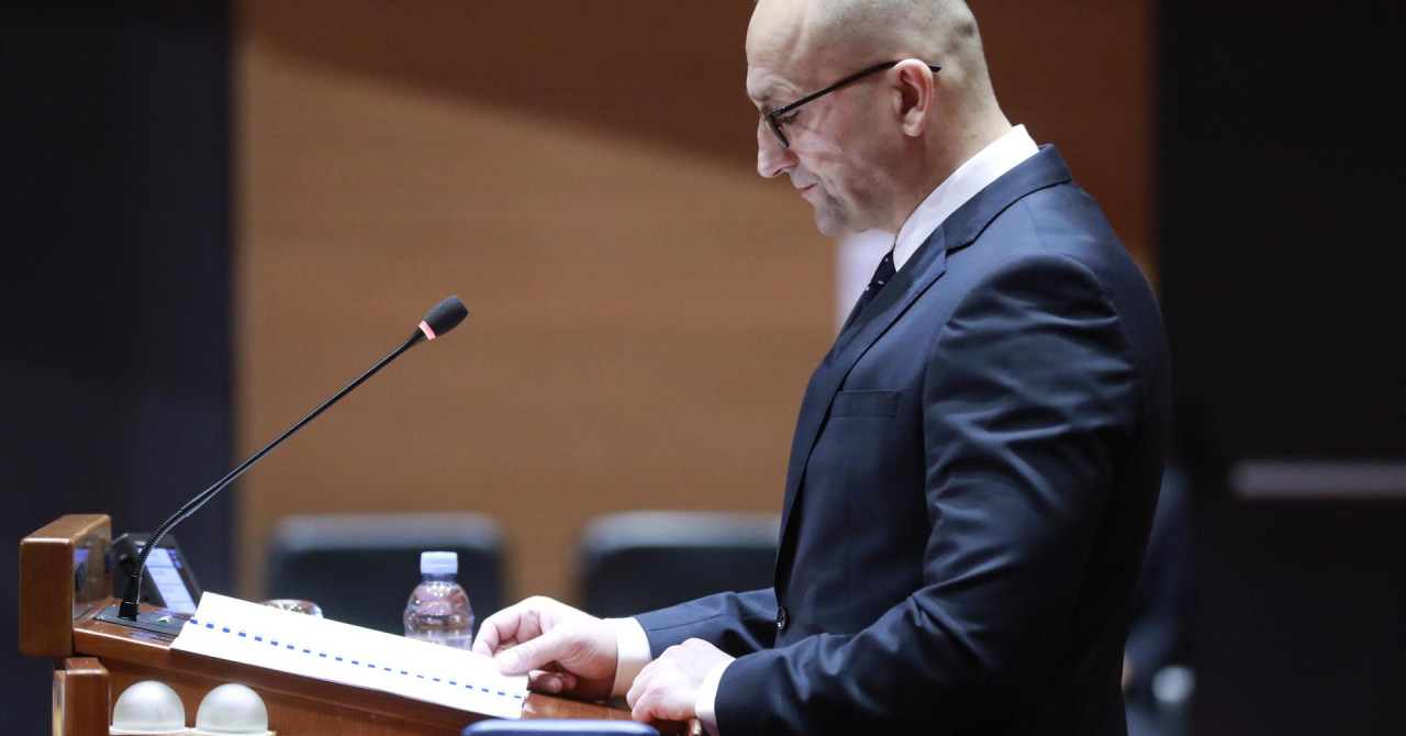 Hrvaški sabor razpravlja o uvedbi obveznega vojaškega roka, opozicija opozarja na diskriminacijo