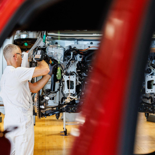 Radnici u njemačkoj VW tvornici, ilustracija