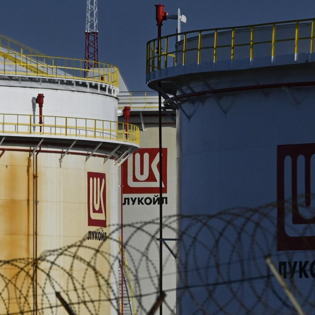 Lukoilovo postrojenje