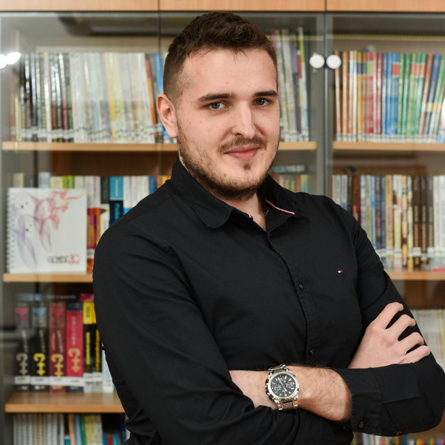 Krešimir Mikšić, vlasnik obrta iz Velike Gorice kojeg su zbog greške nazivali potrošači vjerujući da mu je sjedište u famoznoj Poštanskoj 25