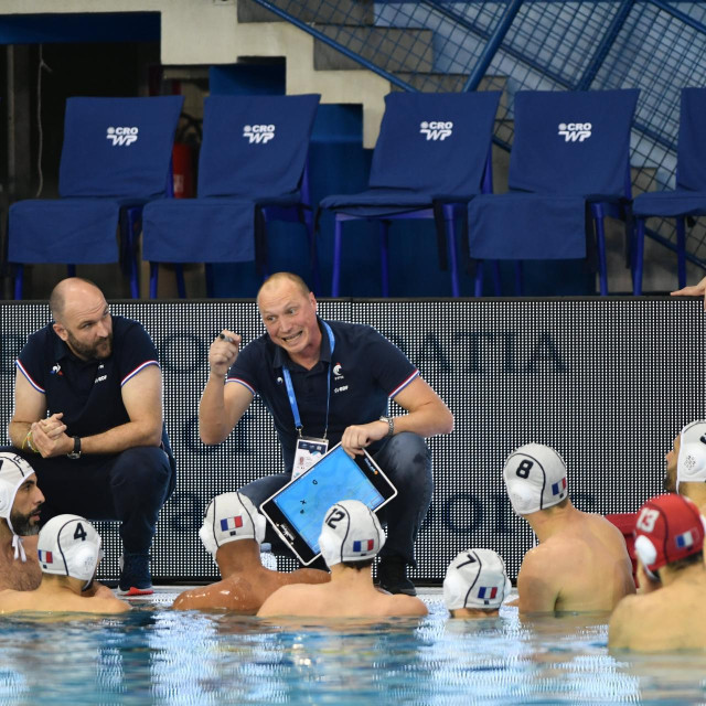 Trener Florian Bruzzo