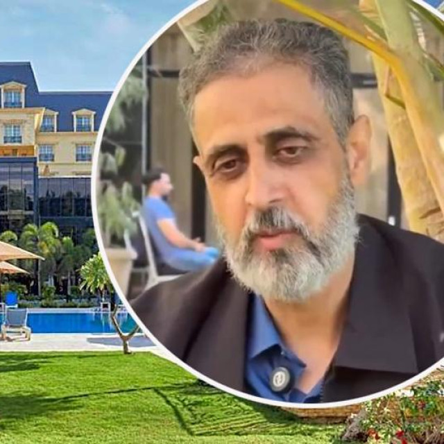 Mahmoud Issa (u krugu)