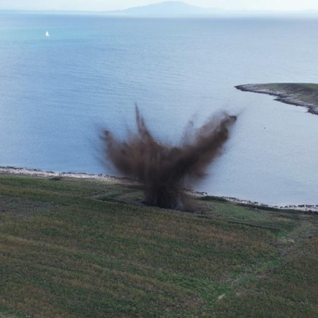 Kontrolirana eksplozija bombe u Puli