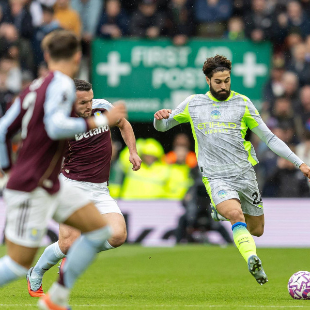 Gvardiol u akciji protiv Ville