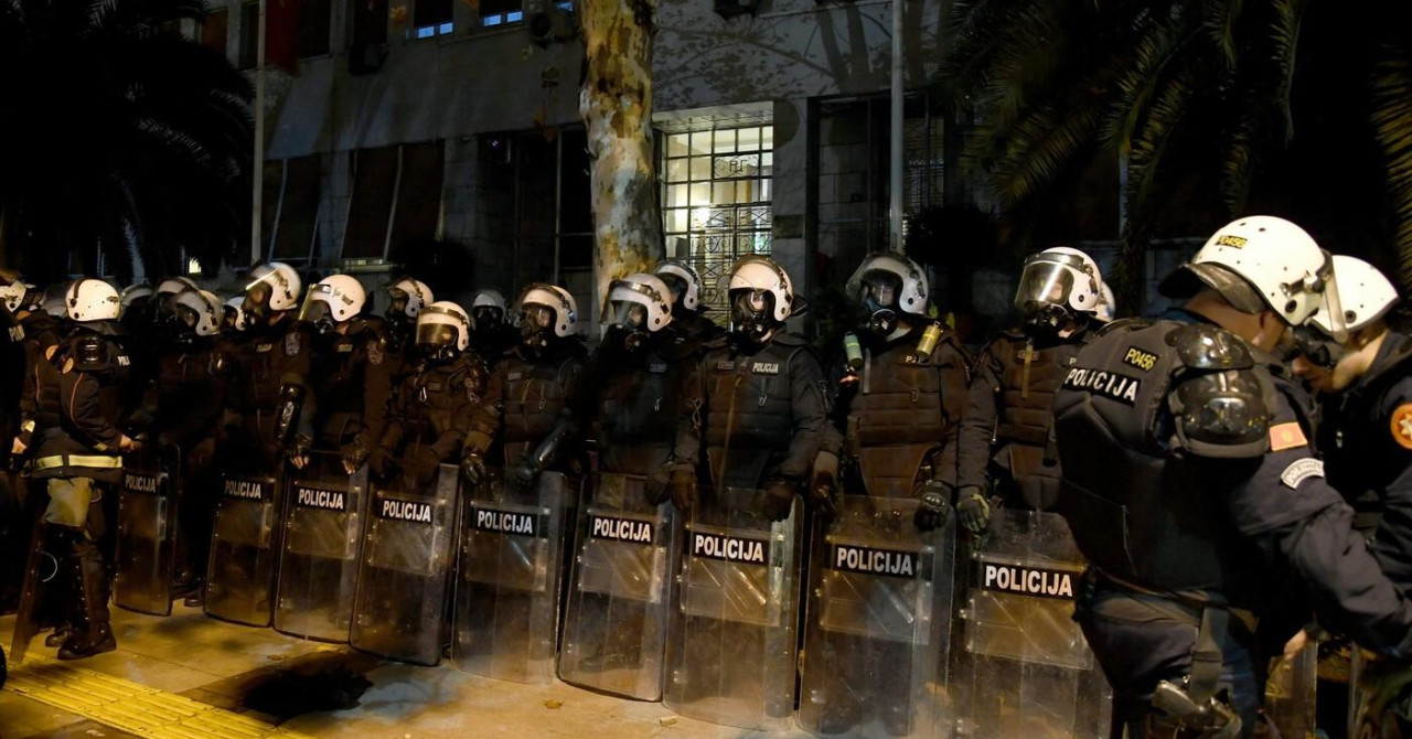 Kaotična noć u Podgorici, ulice pune policije, uhićeno 45 turskih državljana: ‘Zabarikadirali su se u kasinu...‘