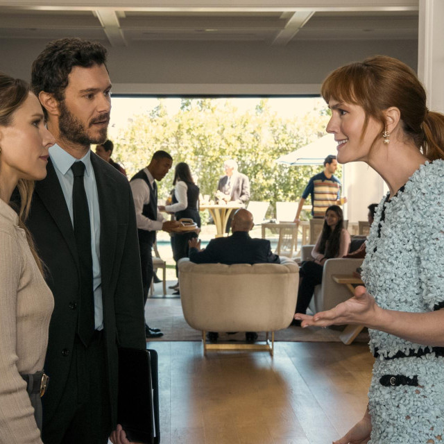 Kristen Bell, Adam Brody i Leighton Meester u drugoj sezoni serije  ”Nitko ovo ne želi”: Do dramatičnog raspleta isforsirane drame dolazi na krajnje sapuničarski snimljenom partyju‘