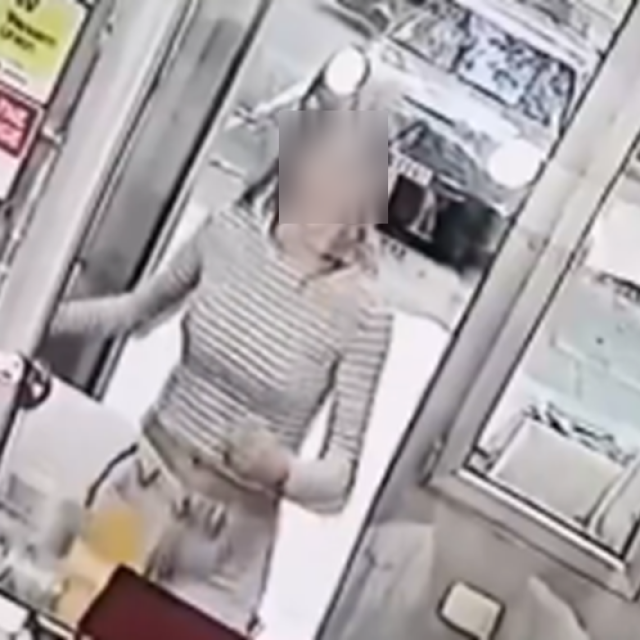 Djevojka je ukrala kutiju s donacijama