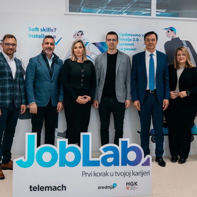 Igor Duić, Mislav Galler, Andreja Gracin, Marko Matijević, Dragan Kovačević, Antonijela Bonačić Novosel i Sanja Pavić