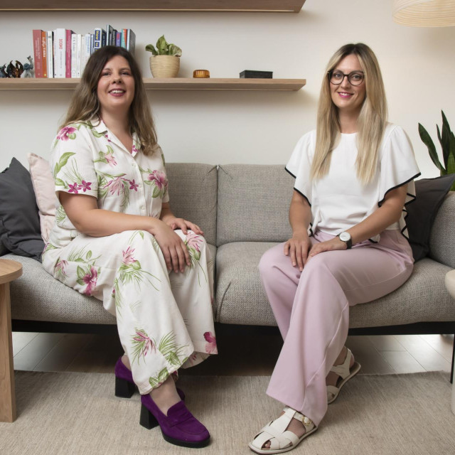 OK Roditelj u Zagrebu djeluje već tri godine i mjesto je podrške mamama i tatama koje nudi stručnu pomoć u odgoju, komunikaciji i izgradnji zdravih obiteljskih odnosa