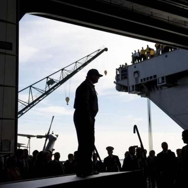 Američki predsjednik Donald Trump na nosaču zrakoplova Gerald R. Ford