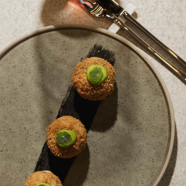 Kroketi od sipe i kvinoje