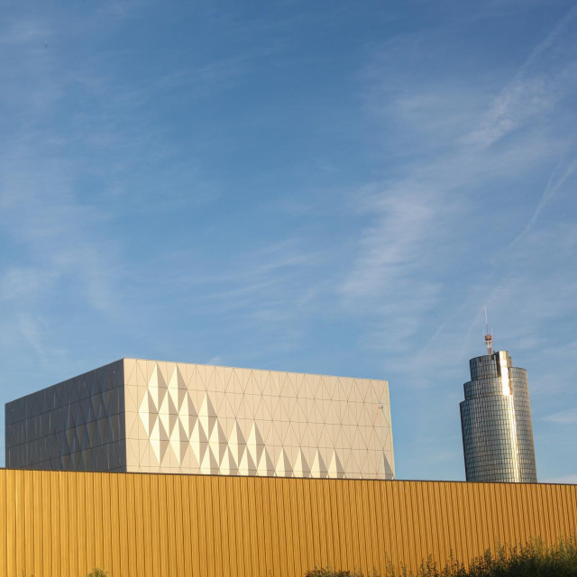 HNK 2 u Adžijinoj ulici