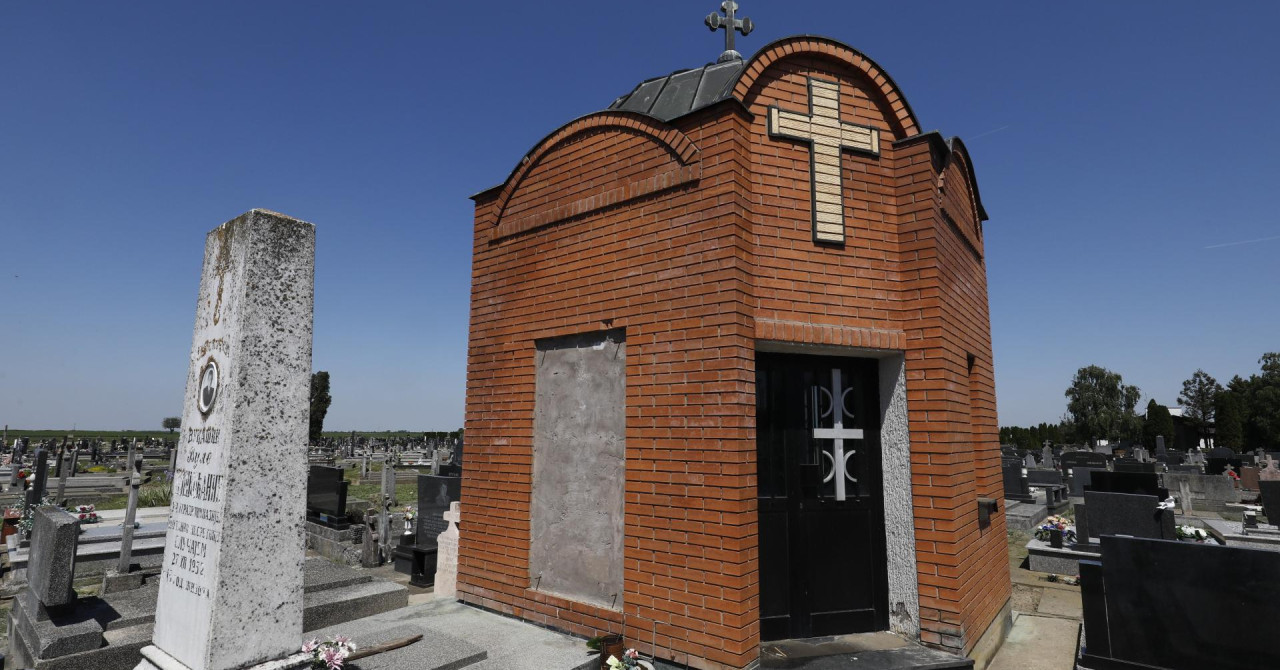 Započelo uklanjanje mauzoleja četničkog zapovjednika u Borovu