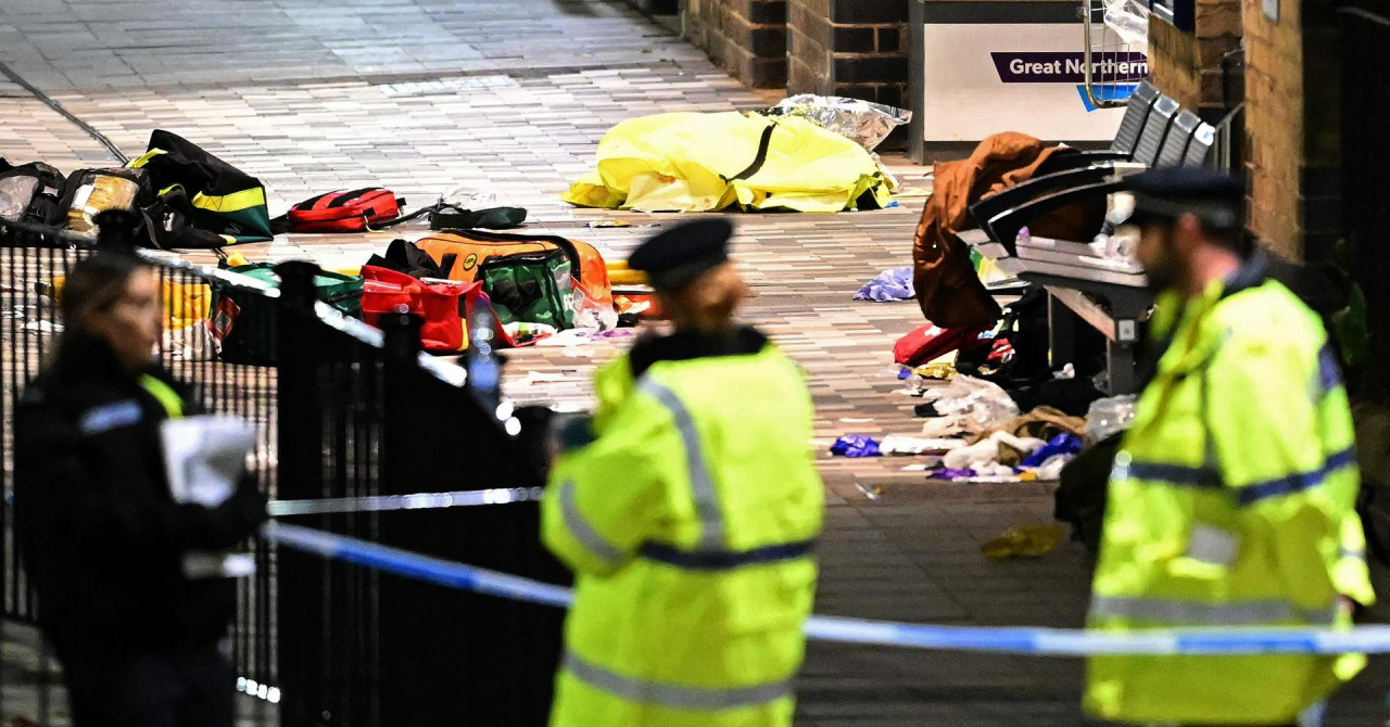 Britanski ministar obrane oglasio se o masovno napadu nožem: ‘Prema prvoj procjeni, ovo je izolirani incident‘