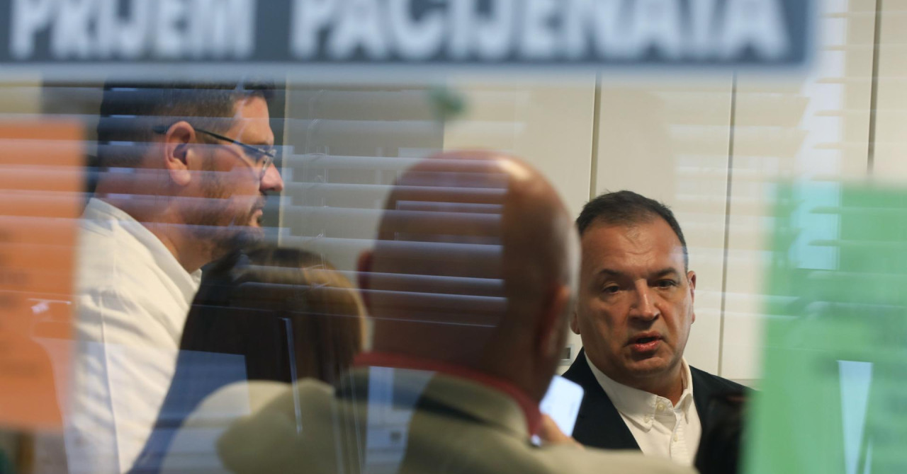 Vili Beroš nakon sedam godina ponovo nosi bijelu kutu. Liječnici: "Kao da se na posao vratio s vikenda"