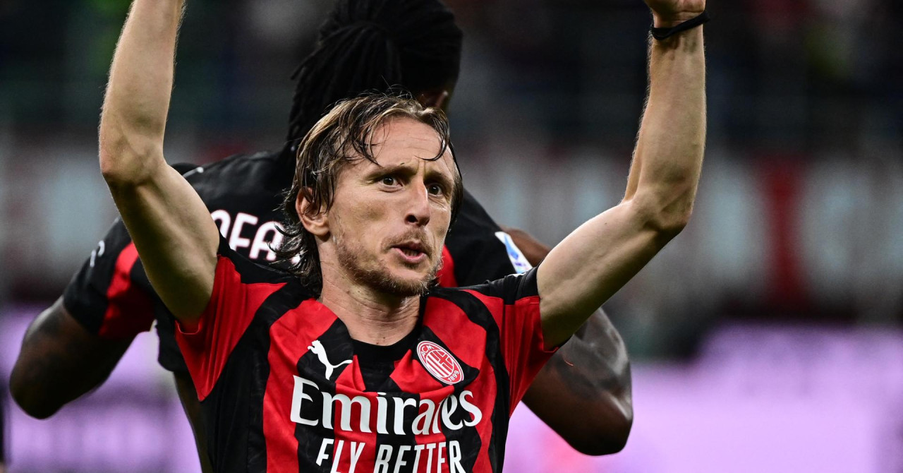 VIDEO Kapetan Vatrenih podigao tribine San Sira na noge! Navijači u transu: ‘Mamma Mia, Luka Modrić, 40 godina‘