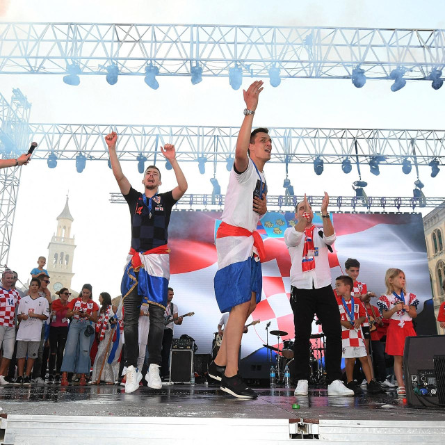 Ivan Perišić, Ivan Strinić, Ante Rebić, Lovre Kalinić i Filip Bradarić na dočeku u Splitu 2018.