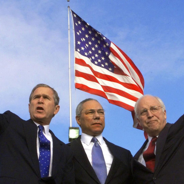 George W. Bush, Colin Powell i Dick Cheney