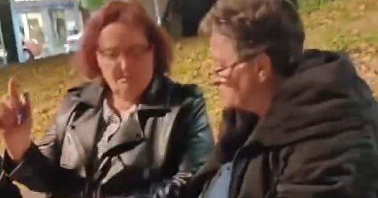 VIDEO Vučićevi lojalisti sedam minuta nisu primijetili da ih se snima: ‘Toliko su se zagledali u novac‘