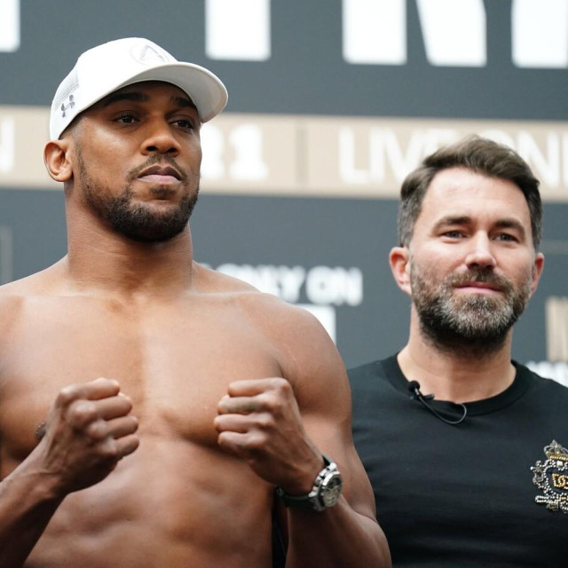 Anthony Joshua i Eddie Hearn