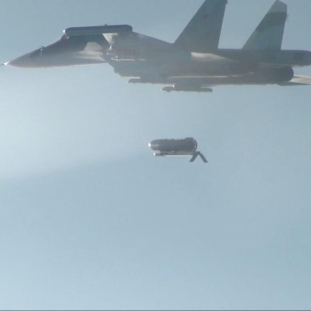 Lansiranje ruske navođene bombe