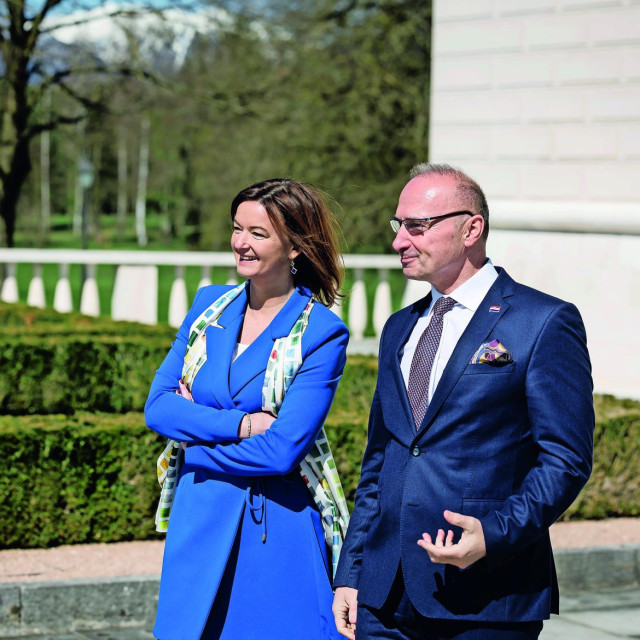 Slovenska ministarica vanjskih i europskih poslova Tanja Fajon s hrvatskim ministrom vanjskih i europskih poslova Goranom Grlićem Radmanom