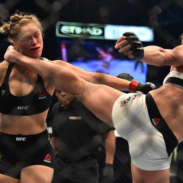 Holly Holm vs Ronda Rousey