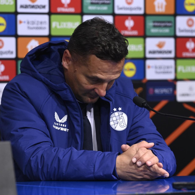 Trener Dinama Mario Kovačević