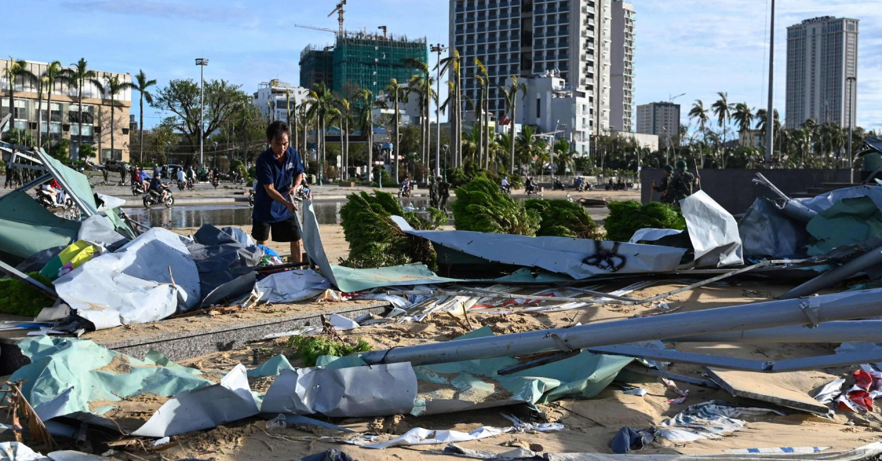 Pogledajte prizore totalnog uništenja: Tajfun Kalmaegi usmrtio najmanje pet ljudi u Vijetnamu, na Filipinima blizu 200