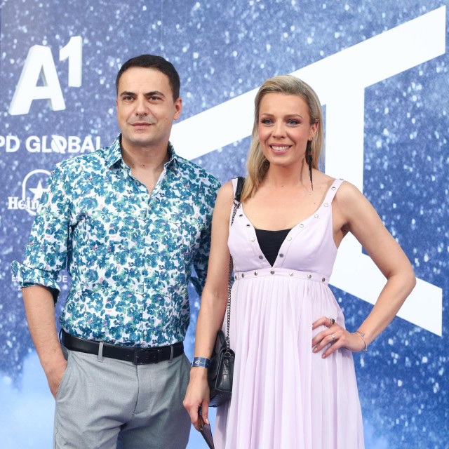  Adrian De Vrgna i Damira Gregoret.
 