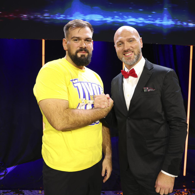 Dominik Šarić sa svojim trenerom iz Života na vagi