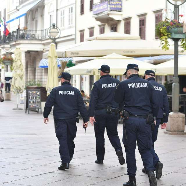 Policija u Rijeci, ilustracija
